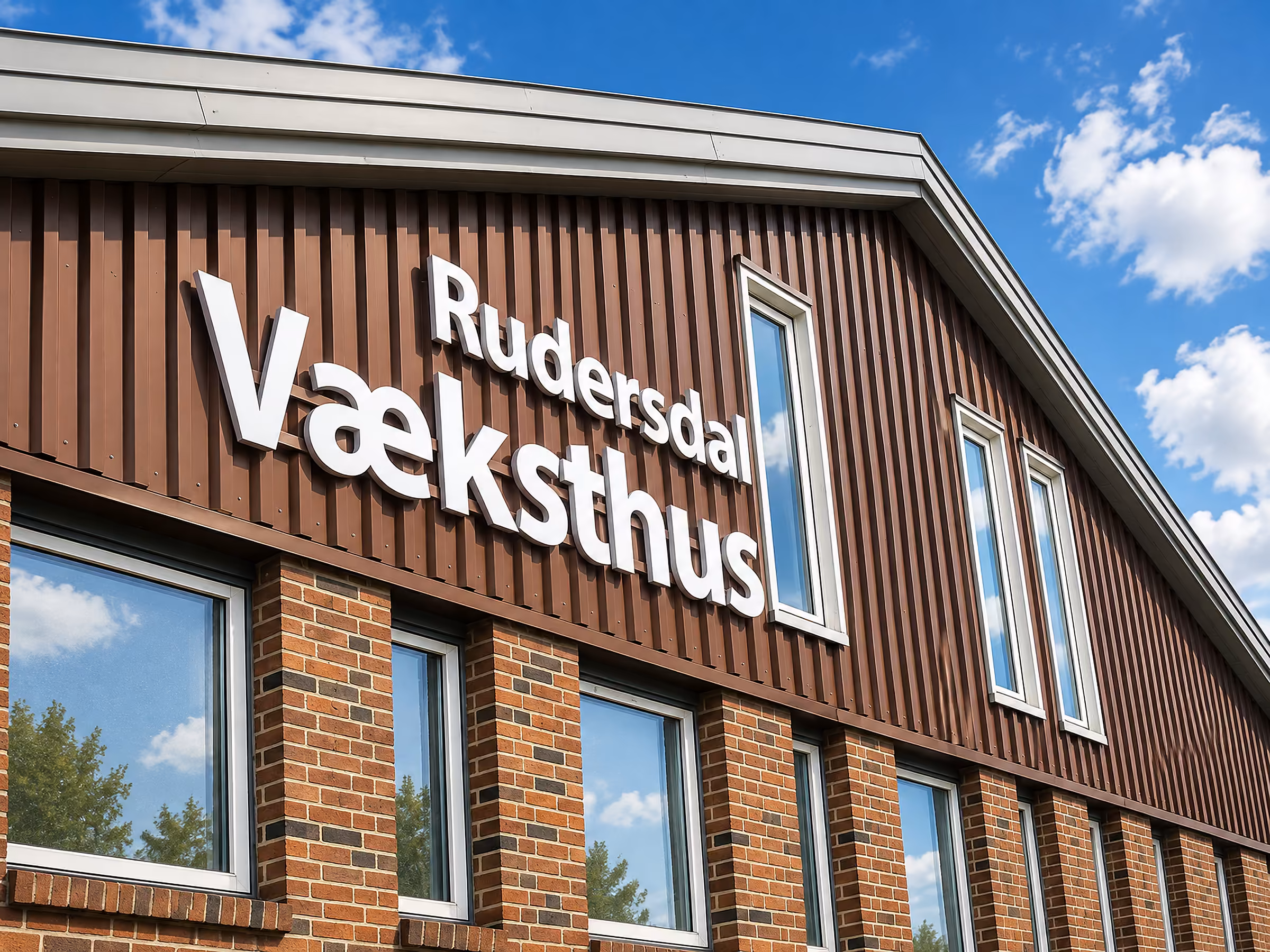 Facadebogstaver på Rudersdal Væksthus